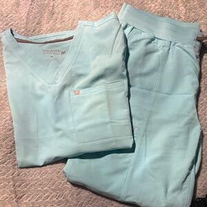 Fabletics Aqua Scrub Set